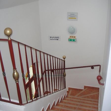 Varju Fogado Tapolca Bed & Breakfast Dış mekan fotoğraf